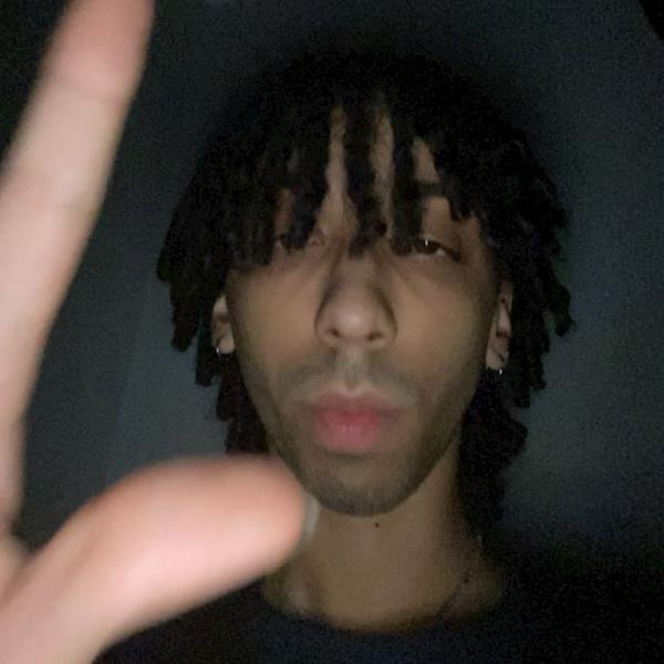 EM