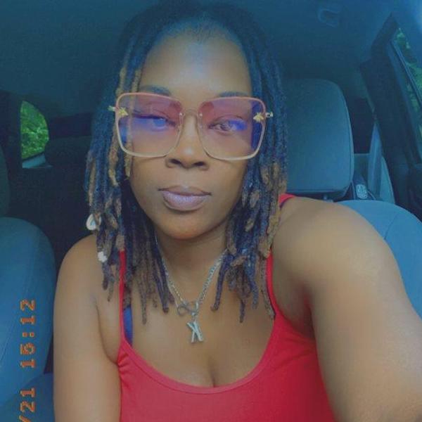 ISSALOCDQUEEN